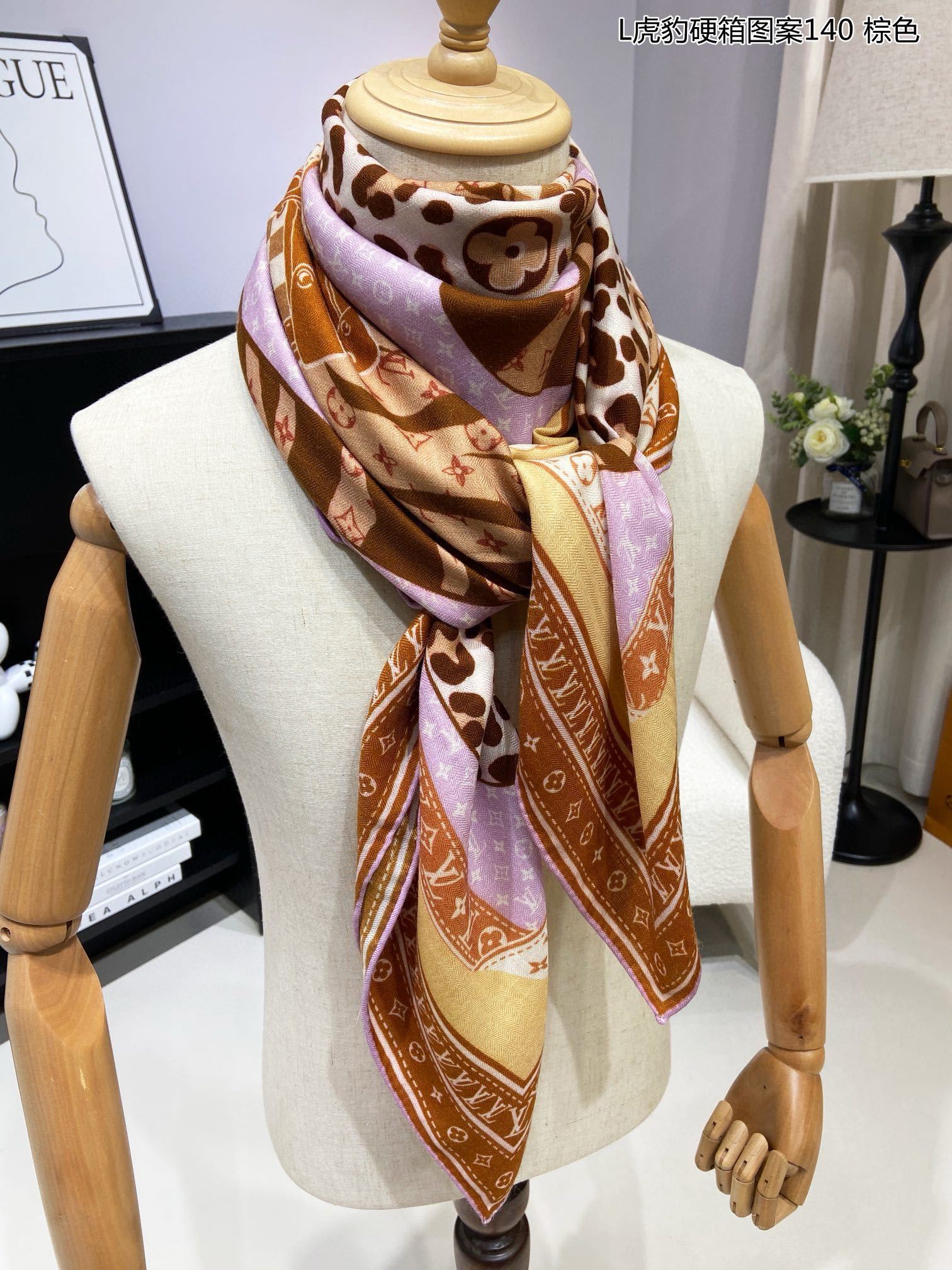 Louis Vuitton Scarf